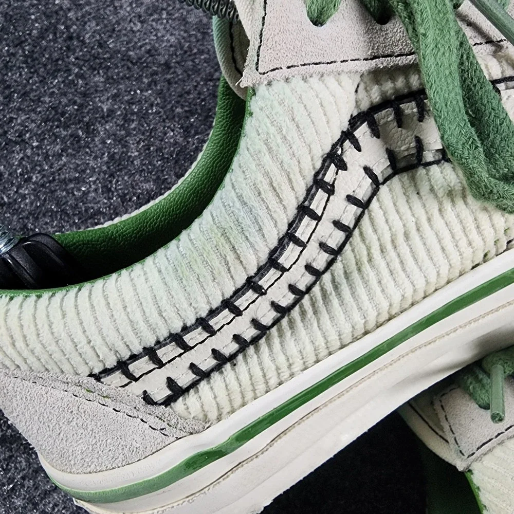 Vans Cocona Hiraki Old Skool Skate Shoes Women 7.5 Cream Green Corduroy  Suede